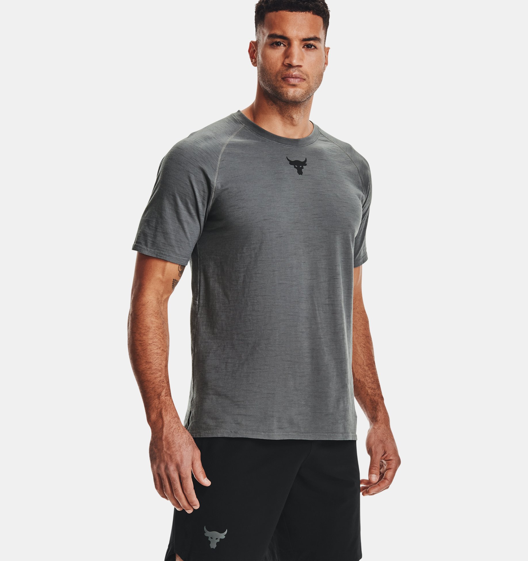 Under Armour Mens Charged Cotton V-Neck Short-Sleeve T-Shirt 
